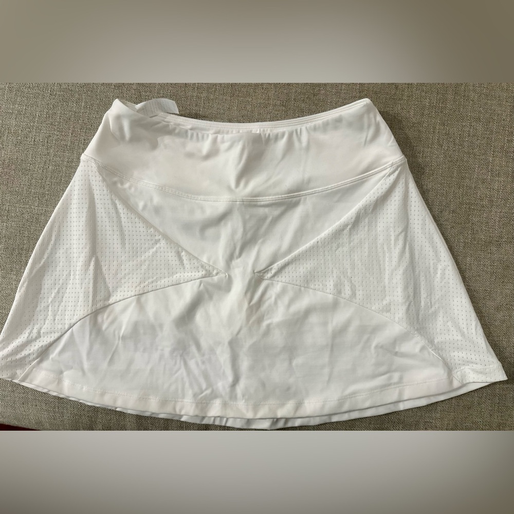 Addison Bay White Skirt skort